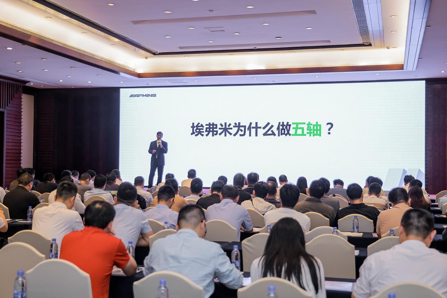 ��8-long8(����)Ψһ�ٷ���վ