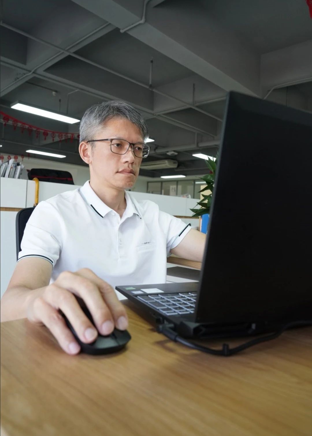 ��8-long8(����)Ψһ�ٷ���վ